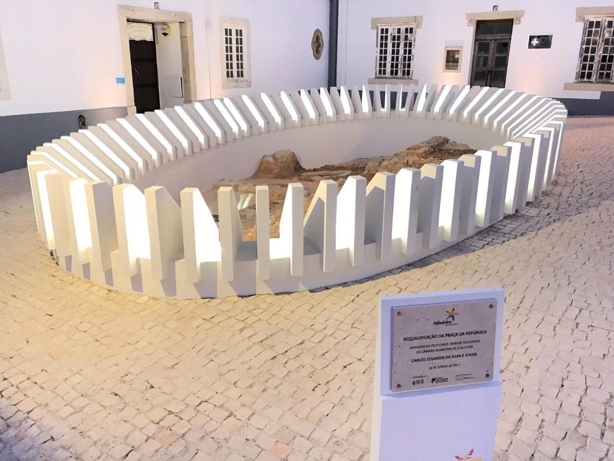 Casa "Os Amados" Lägenhet Albufeira Exteriör bild